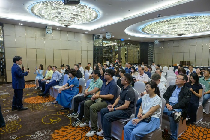 EMBA專題講座｜先苦後甜 品味美酒 品味生活 周冠男教授圖片