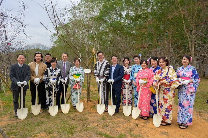 櫻花季校友回娘家